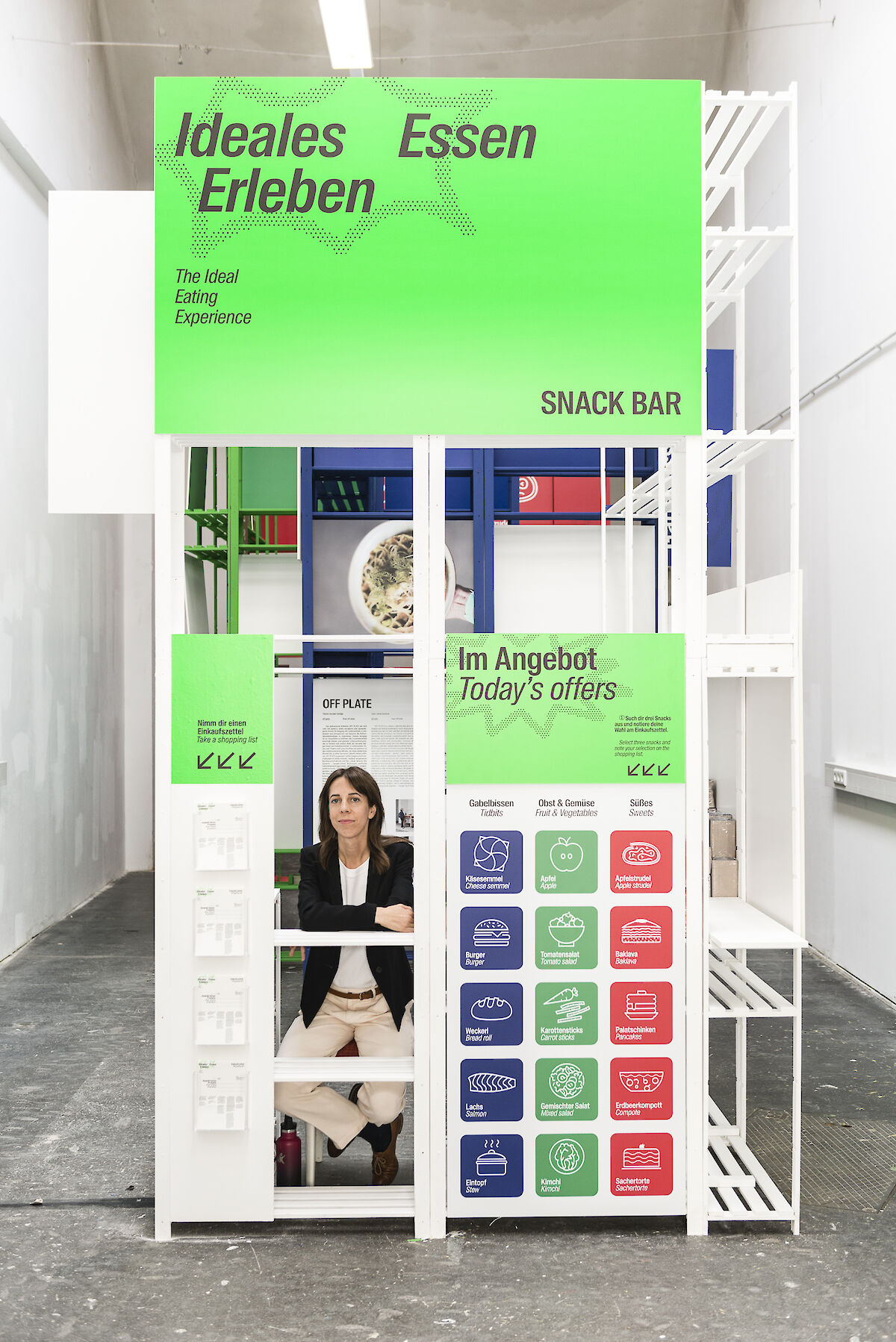 FESTIVAL HEADQUARTERS ON SACHSENPLATZ — Archiv 2021 — Vienna Design Week