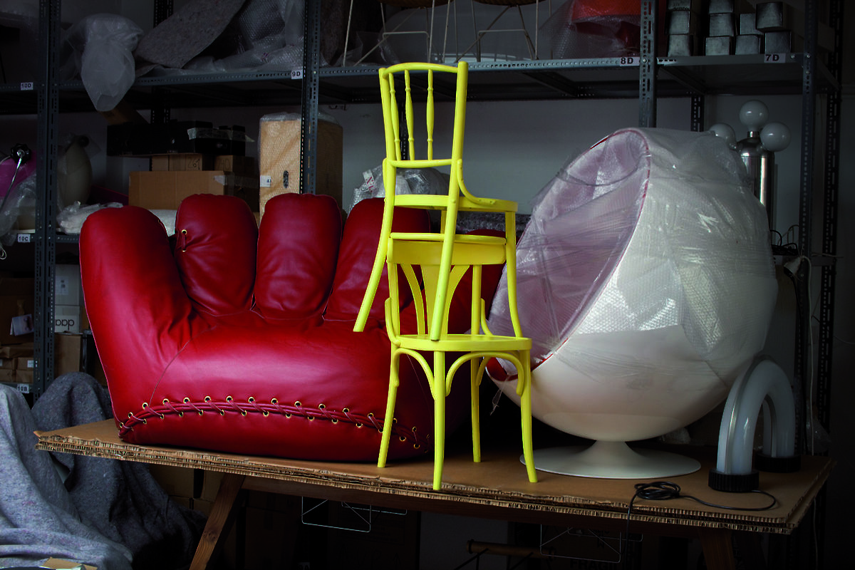 Designclassic meets the yellow chair