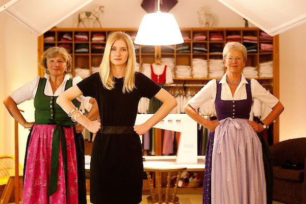 Passionswege 2011: Patrycja Domanska &amp; Tostmann Trachten