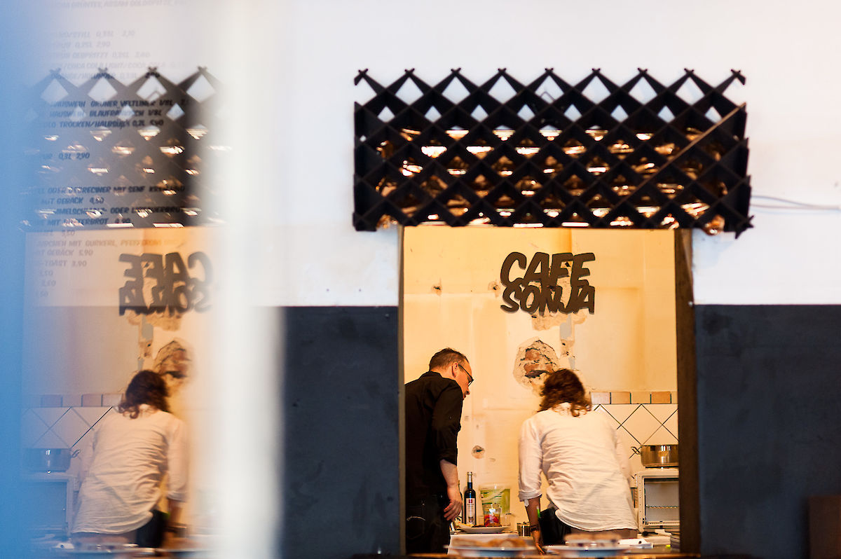 Café Sonja by PostlerFerguson