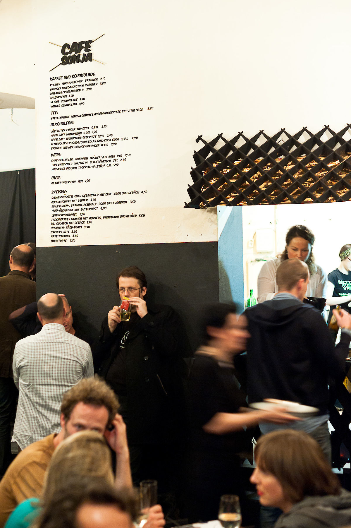 Café Sonja by PostlerFerguson