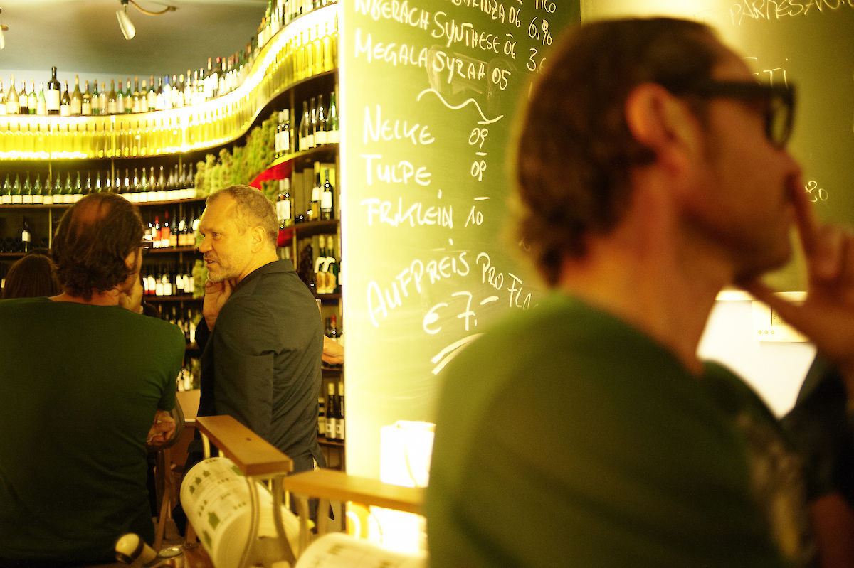 Megumi Ito, Peter Weisz, Sebastian Menschhorn 5 Sinne - Rose, Tulpe, Nelke!