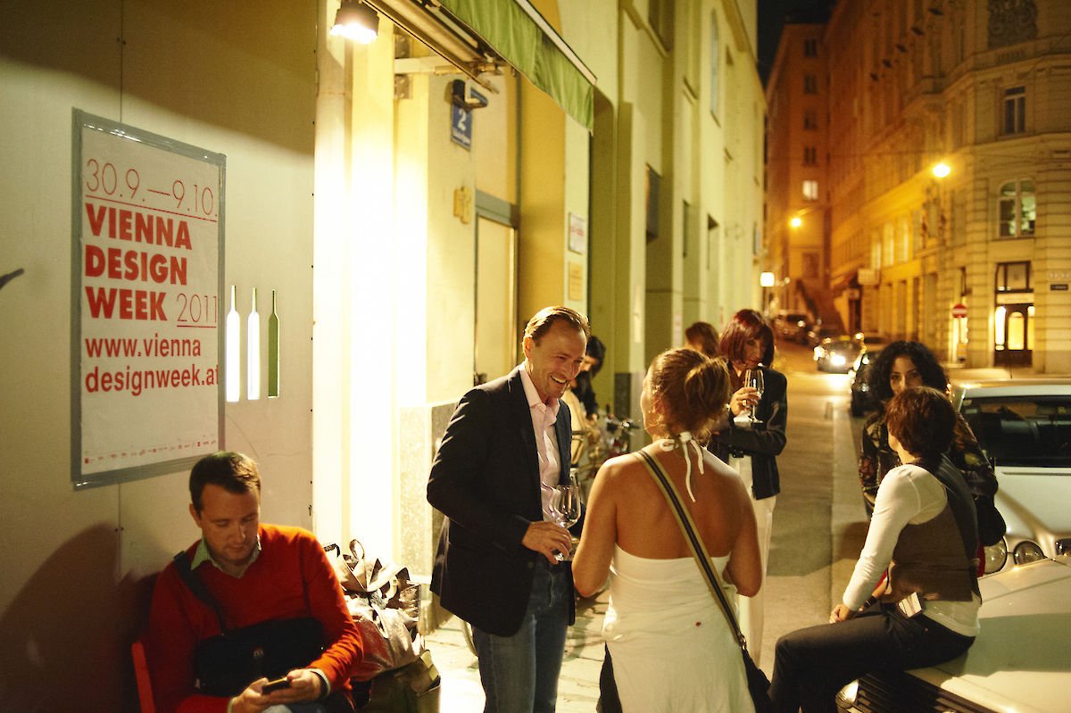 Megumi Ito, Peter Weisz, Sebastian Menschhorn 5 Sinne - Rose, Tulpe, Nelke!