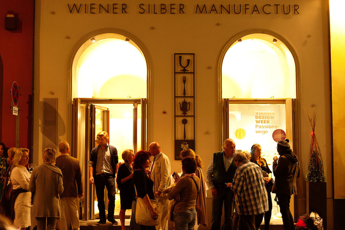 Tomás Alonso bei der Wiener Silber Manufactur