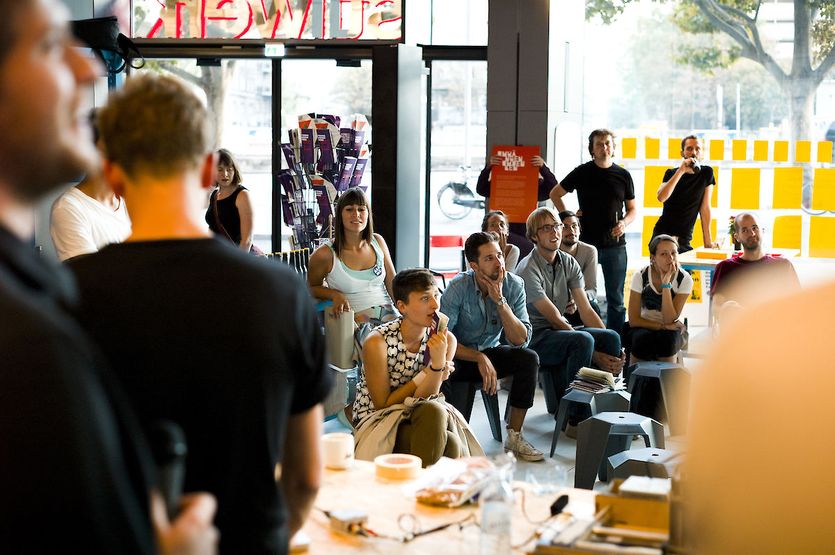 Laborgespräch - Soybot