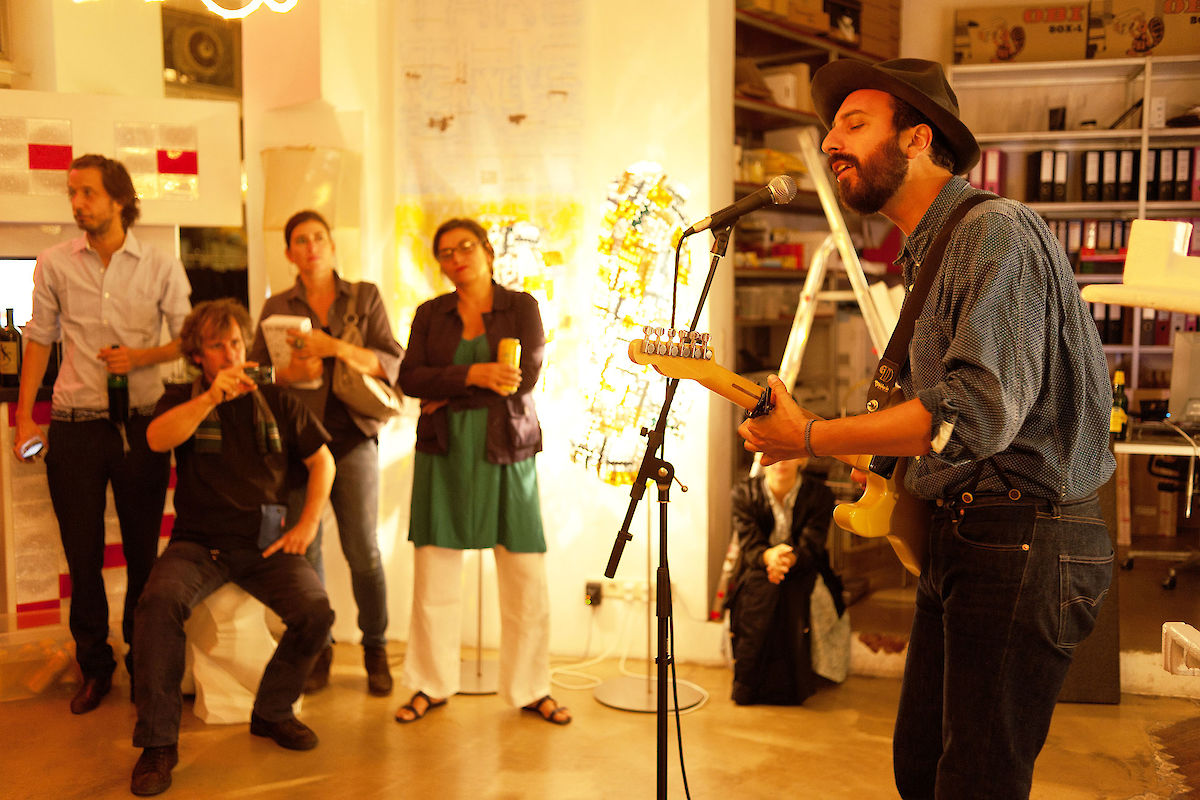 Strange Moosic Inn Wien