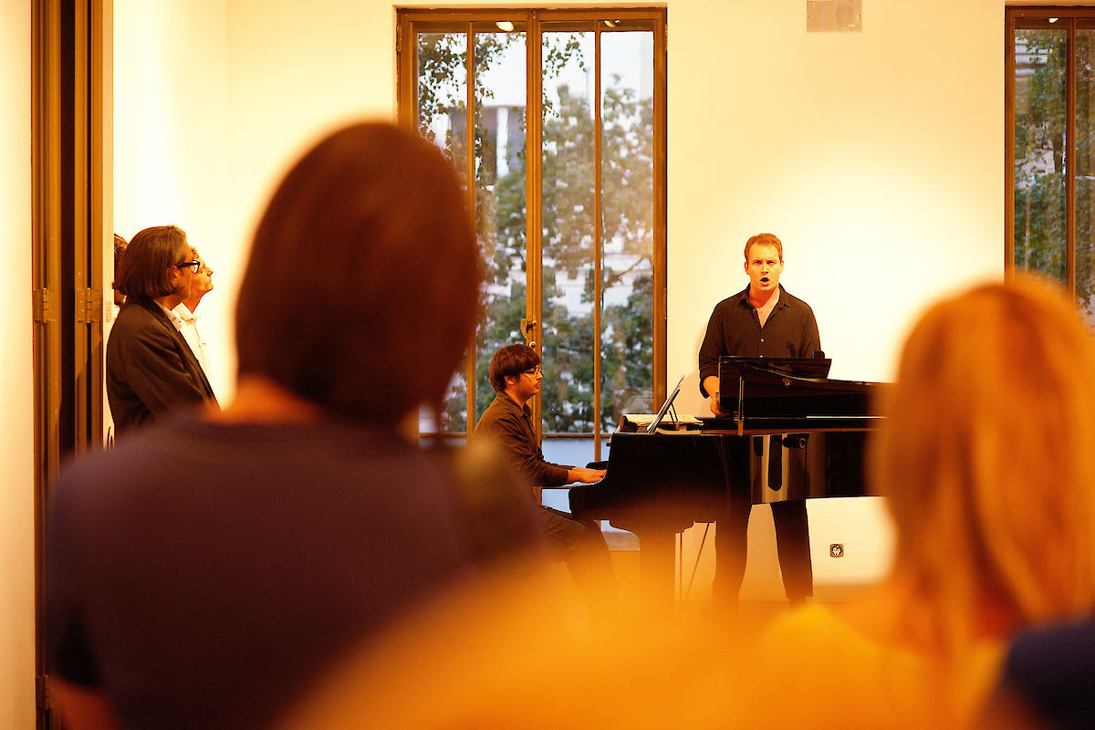 IS THERE OR ISN‘T THERE Bulgarian Product Design Now