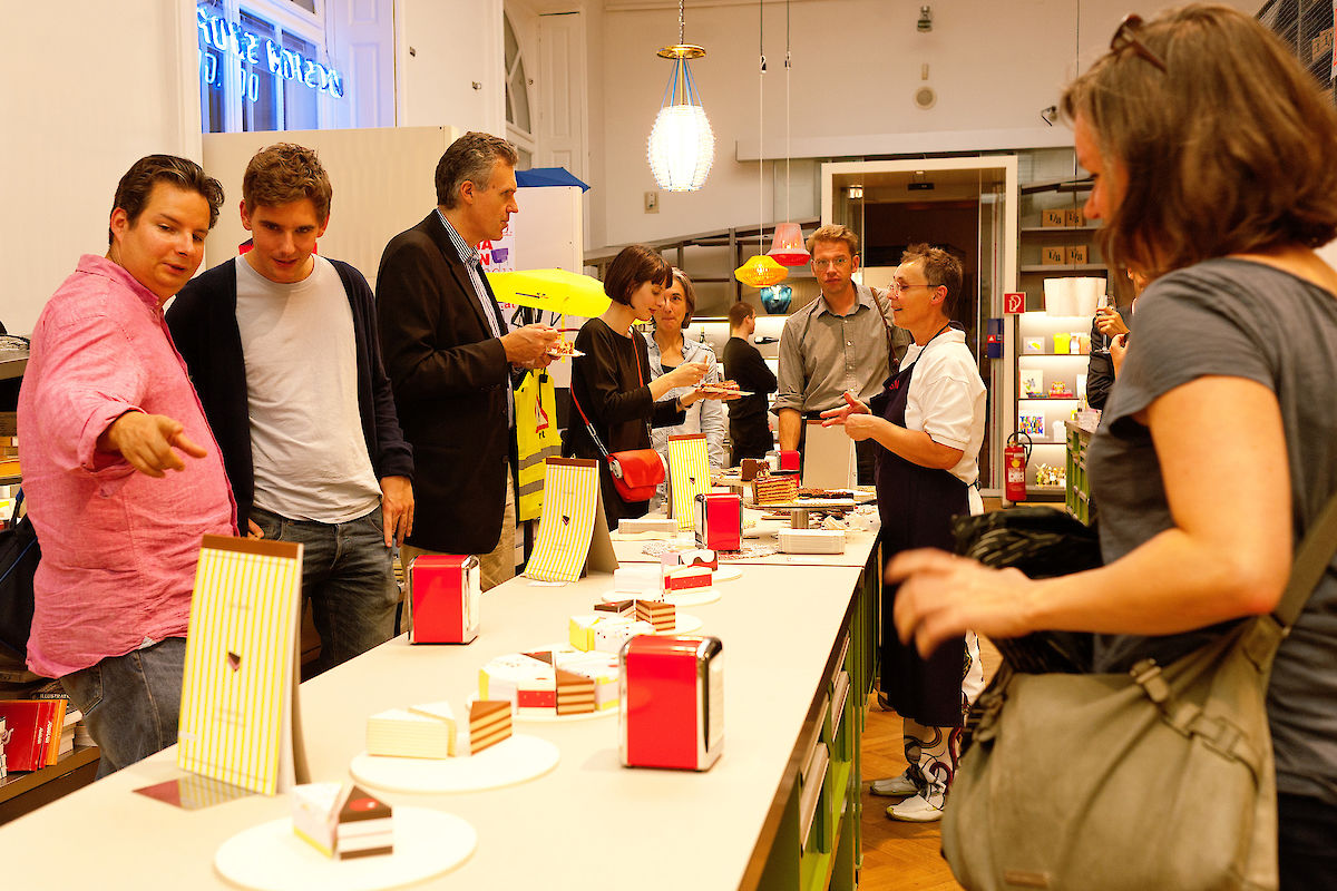 MAK Design Shop/ After Work Meeting Point: Les Tartes