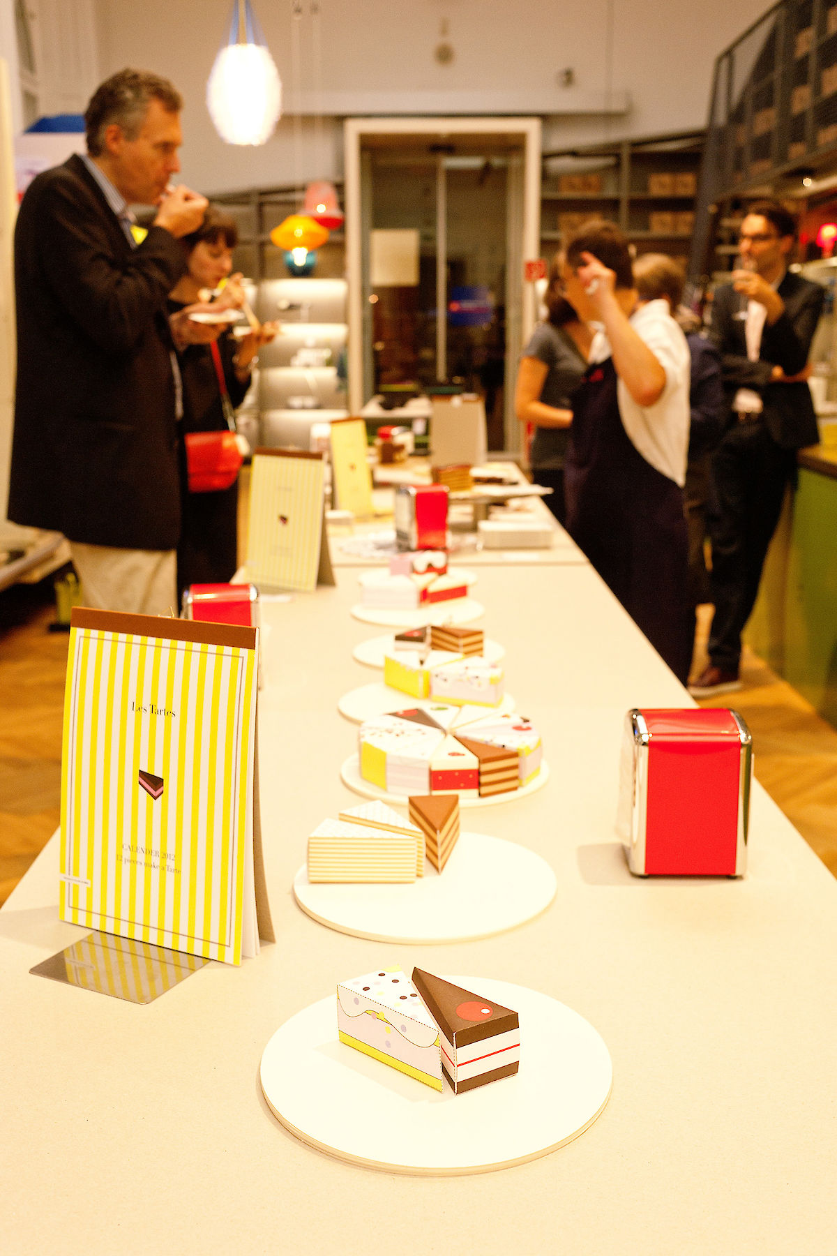 MAK Design Shop/ After Work Meeting Point: Les Tartes