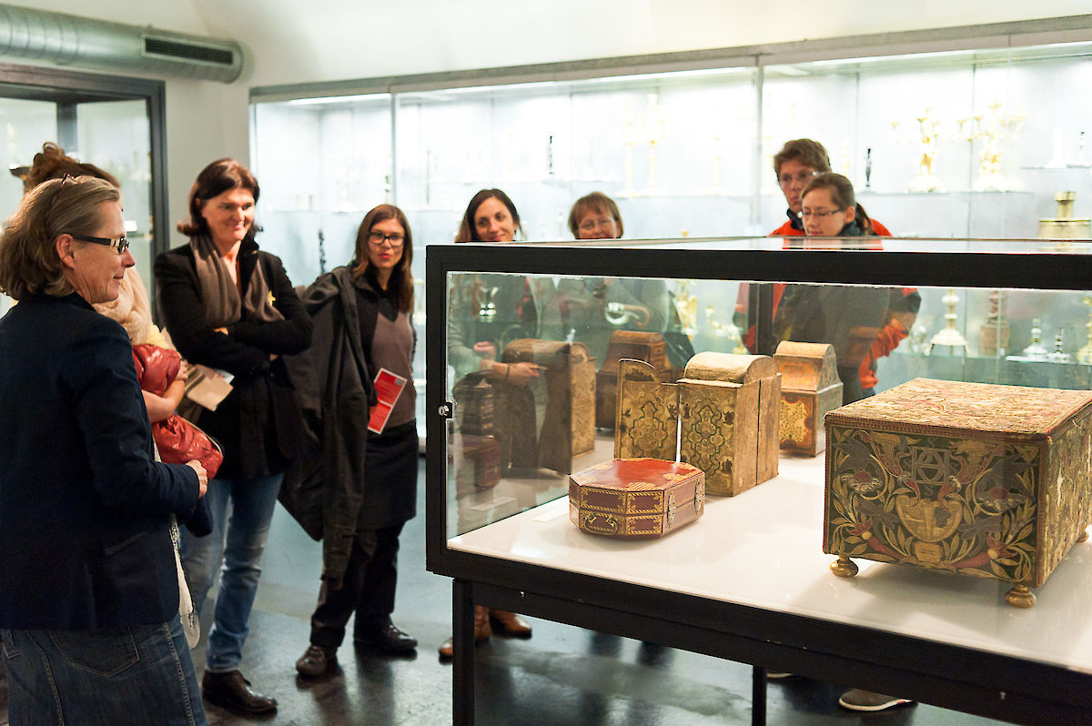 Die zweite Haut. Objekte zum Verpacken und Bewahren MAK Special Guided Tour