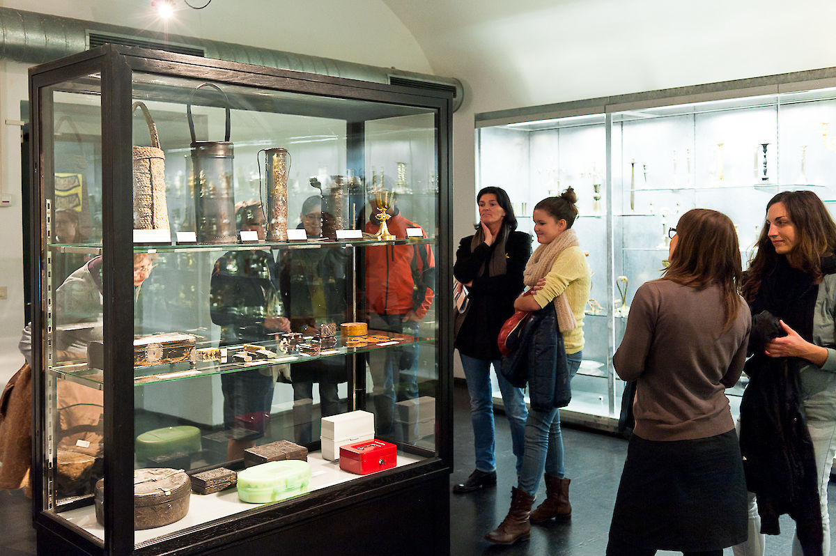 Die zweite Haut. Objekte zum Verpacken und Bewahren MAK Special Guided Tour