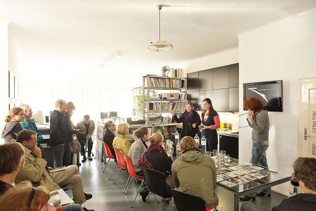 Az W sonntags 253/designsafari 7