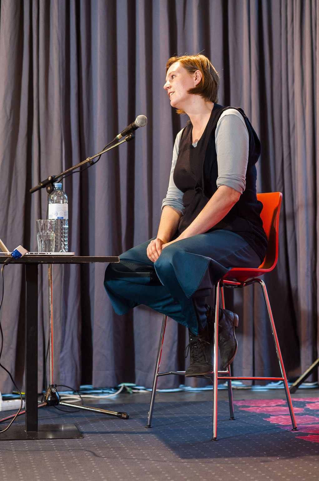 38347_120930_LabTalkJuliaLohmann_nim