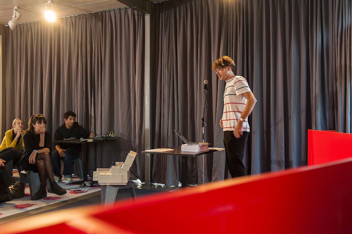 38380_121001_LabTalkJulianHagen_nim