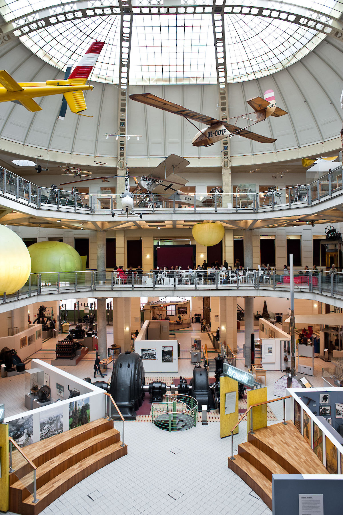 20120930_Tisch_ALB_110