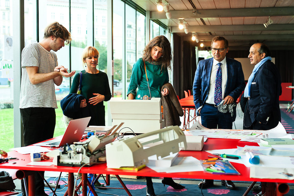 20120930_KRA2287_kra