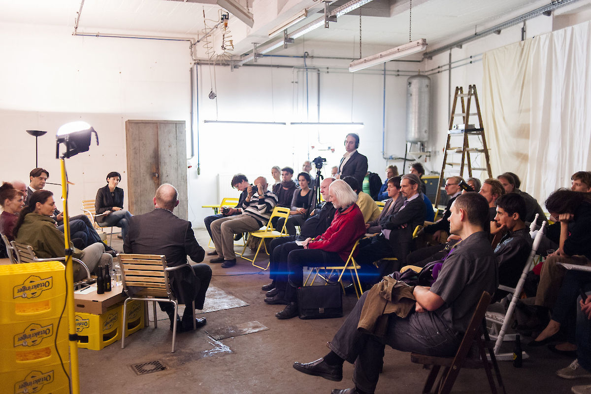 38537_121003_HaltbarBisTalk_nim