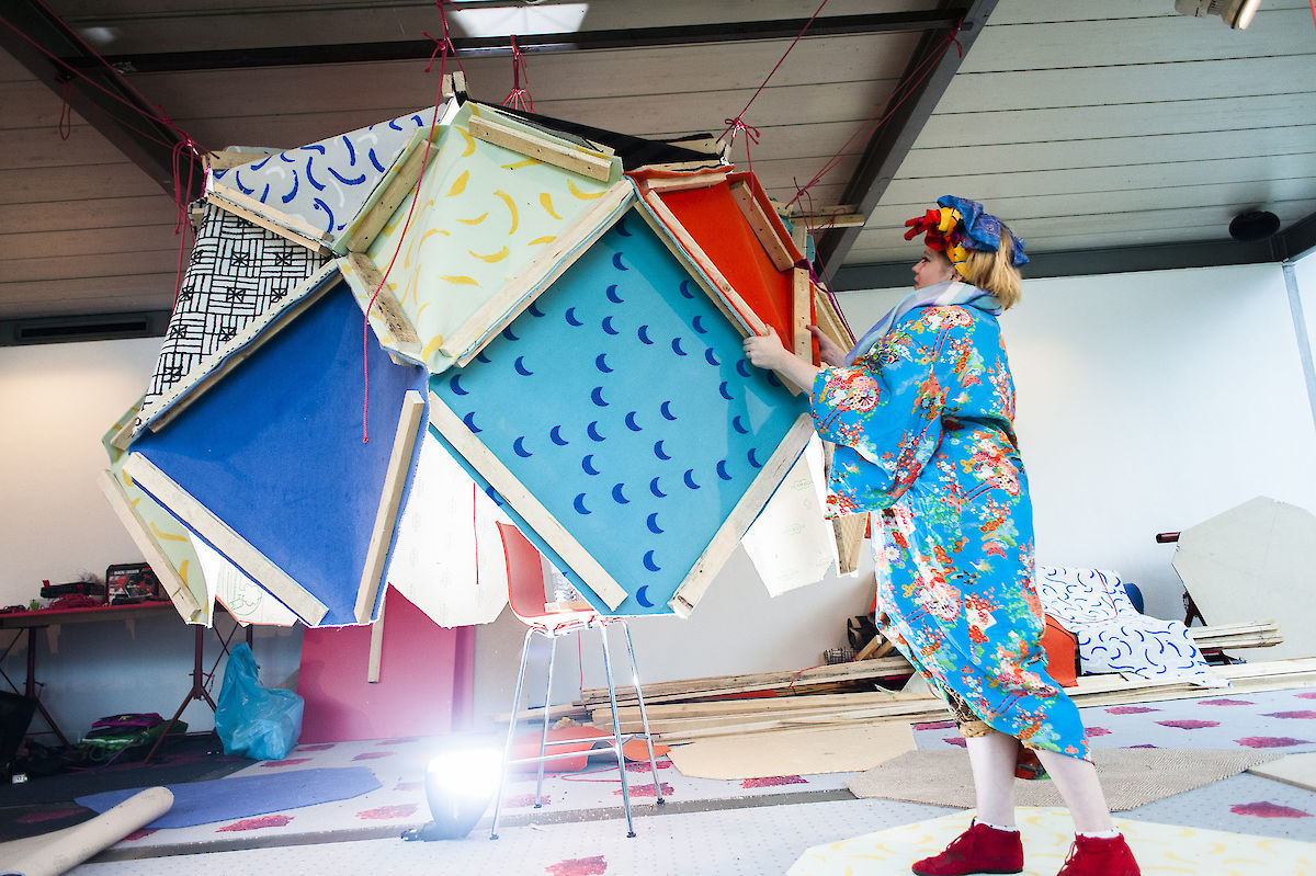 38584_121004_LabTalk_nim