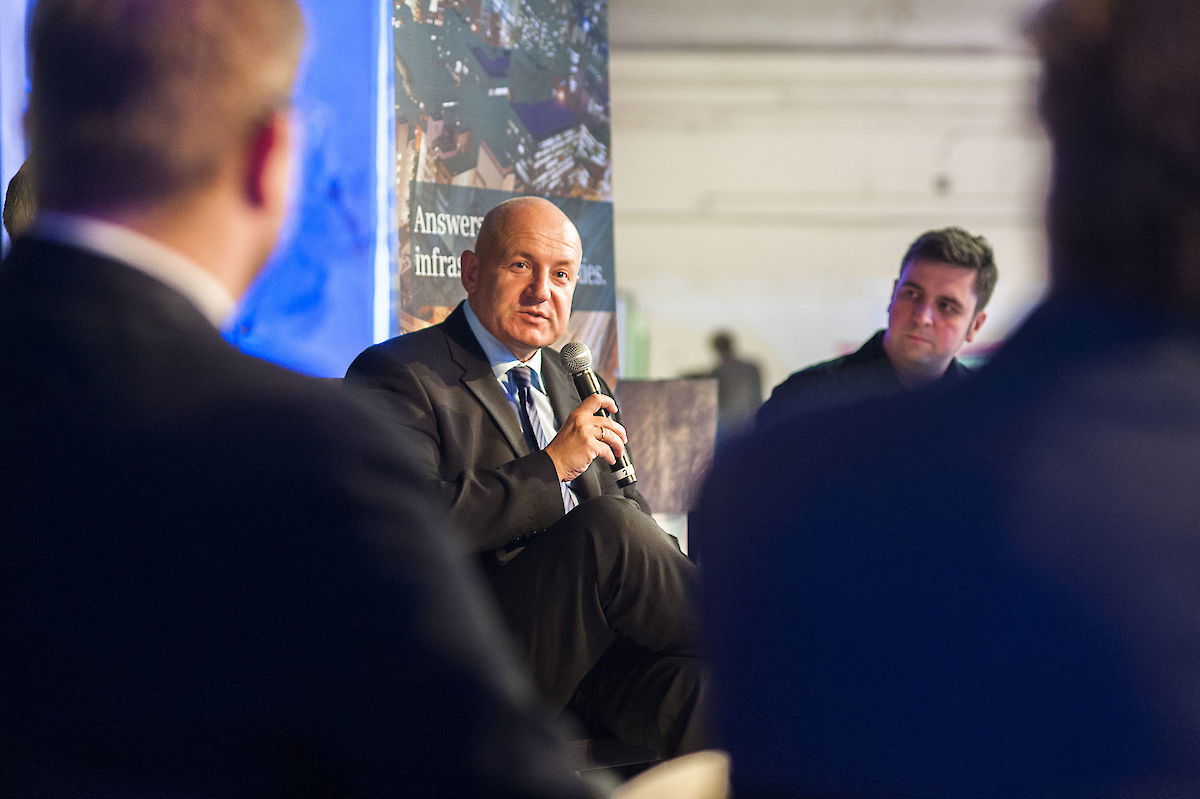 38751_121005_Siemens_nim