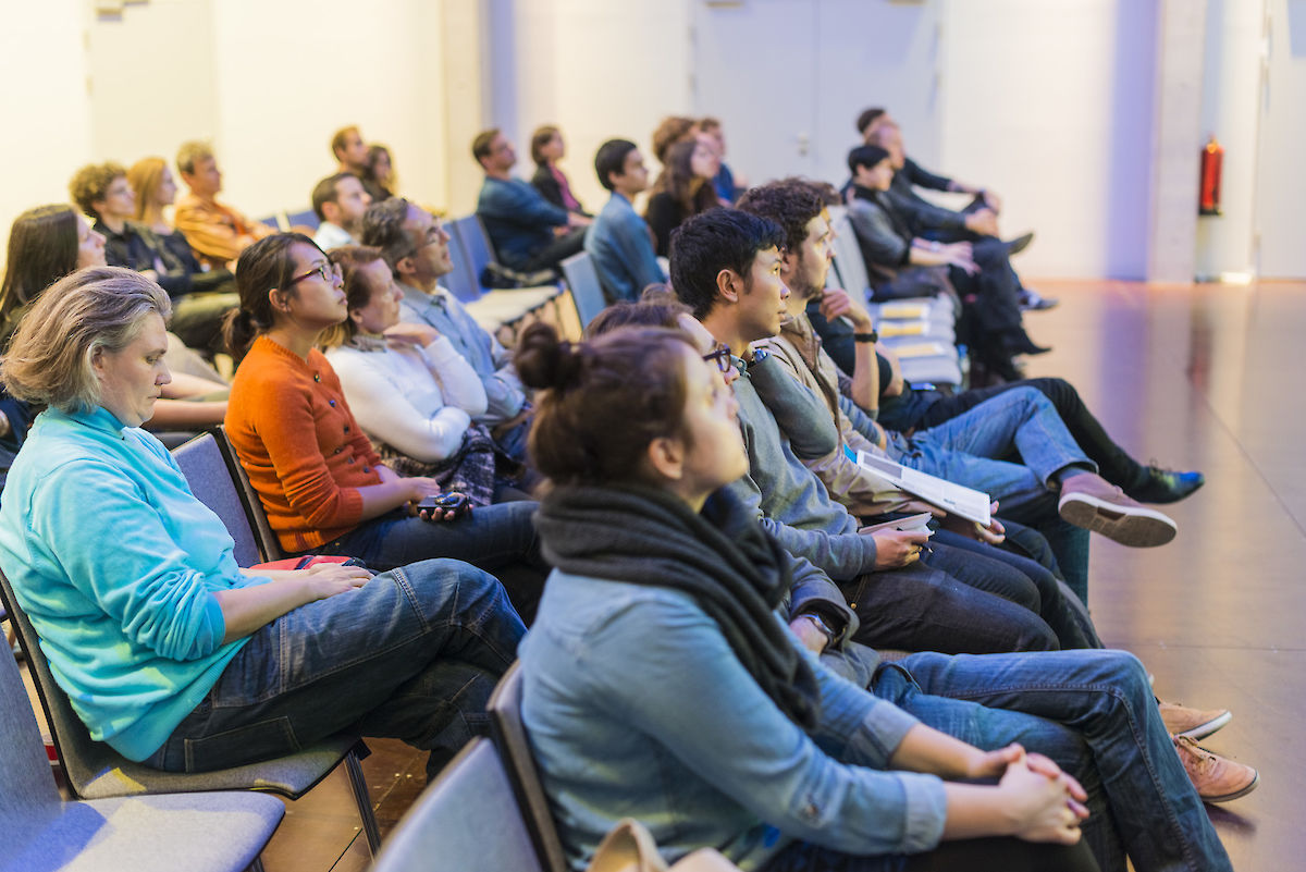 Future Urban Mobility, [r+d] post-carbon Vienna, Designing post-carbon urban mobility Talk 3.10.15