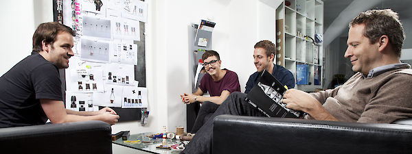 Das aka buna design consult Team für Nespresso: Mag.Mathias Roher, Senior Designer; Frederik Linner, M.Sc.,Junior Designer; Cristofer Wassenius,Freelancer; Bernhard Rothbucher, CEO