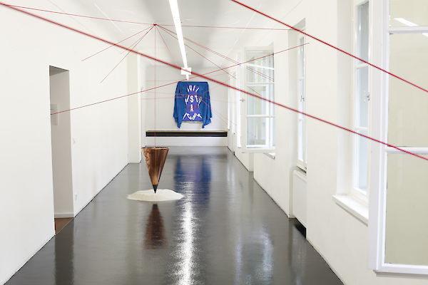 - 2012 copyright zenita komad.JPG