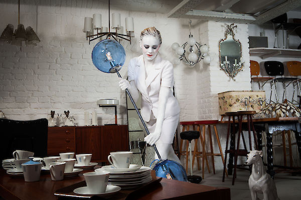 Doris Darling: I am Lamp @ Vintagerie